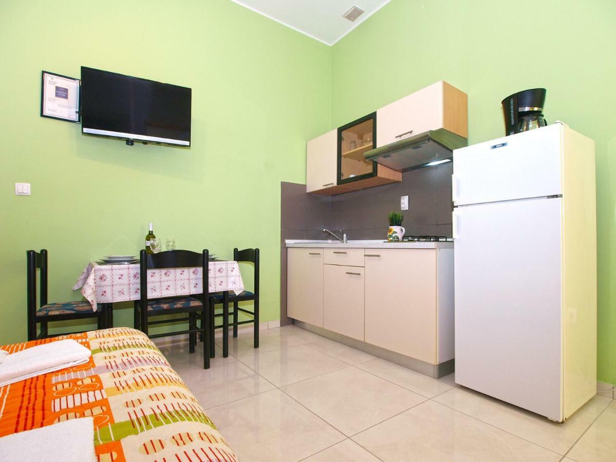 Apartments Oriana 898 Pula Exterior foto
